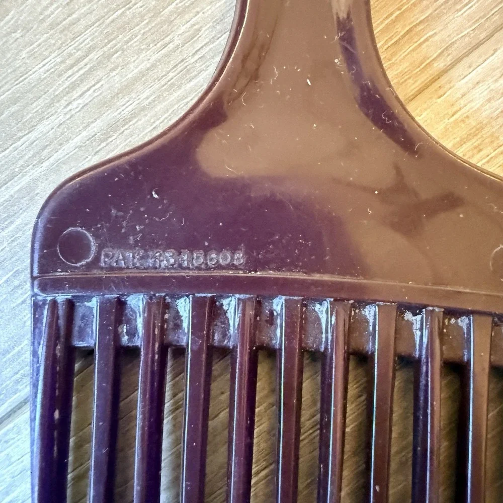 Vintage Hair Pick‎ Comb with Purple Dipped Tips Multicolored